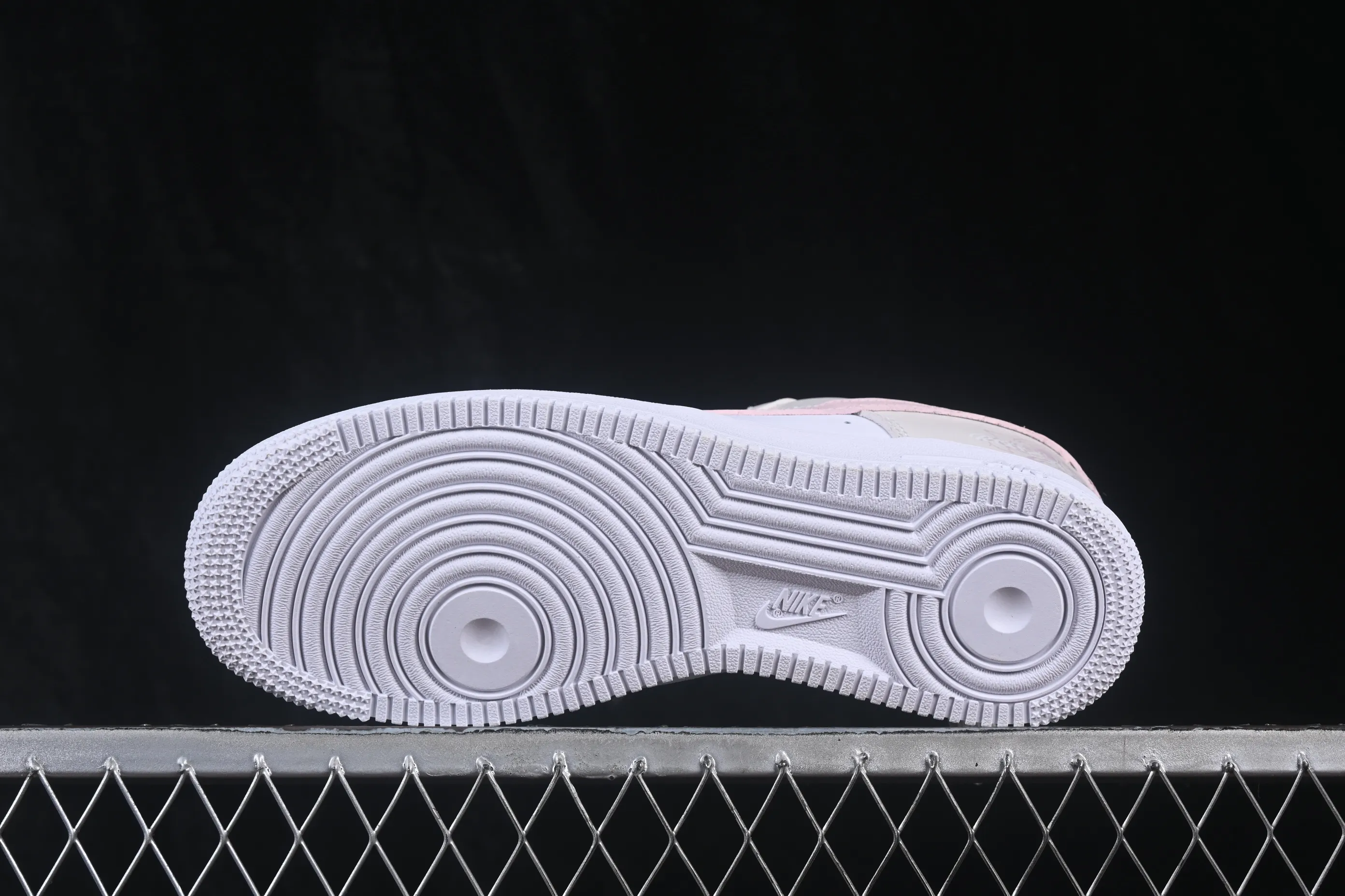 All categories Nk Air Force 1 Air Force series Nk Air Force 1 Low Air Force low-top Nike Air Force 1'07 Low Air Force 1 low-top casual sneakers IO7403-103